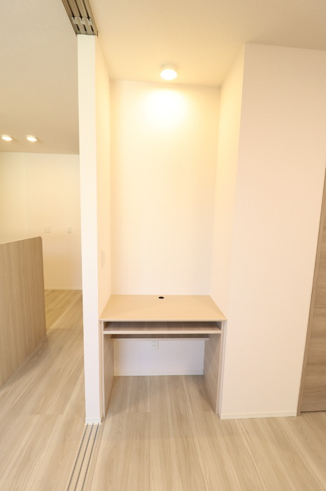 その他設備　テーブル