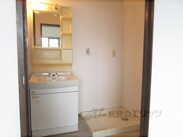 その他部屋・スペース　洗濯機置場