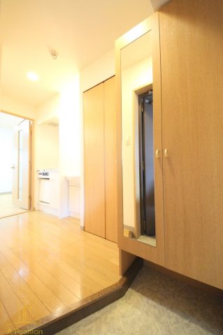 玄関　ランドマークシティ同心