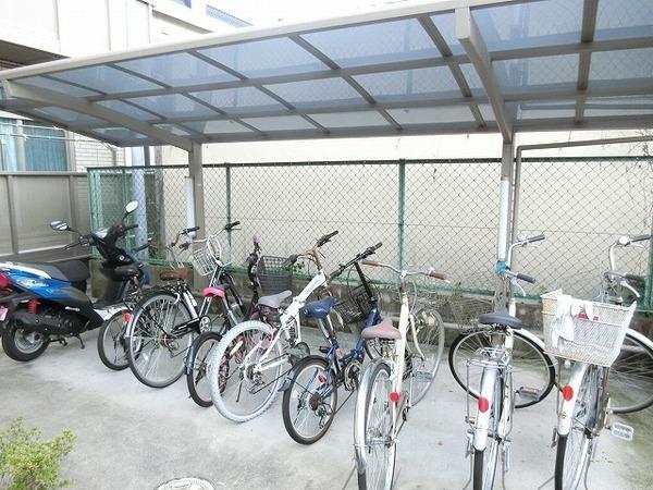 駐車場　駐車場！