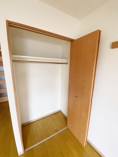 収納　別部屋参考写真です