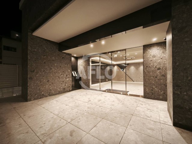 エントランス　アリビオ大阪港　エントランス