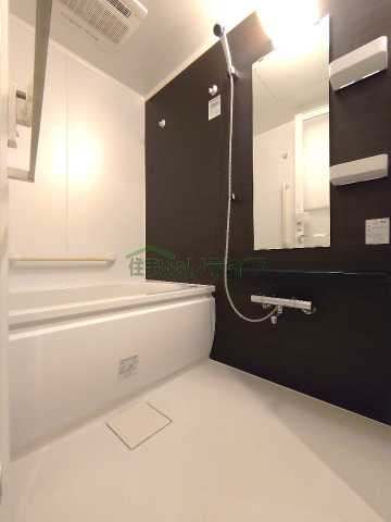 バス・シャワールーム　別部屋参考写真