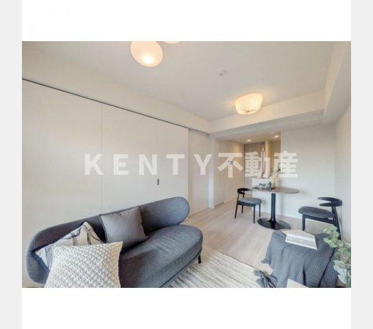 居室・リビング　リビング/ダイニング家具・家電の備え付けはありません