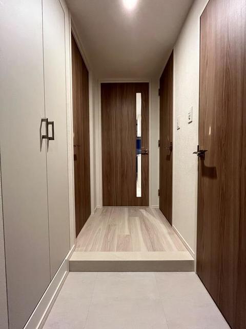 玄関　※写真は同タイプ住戸です。