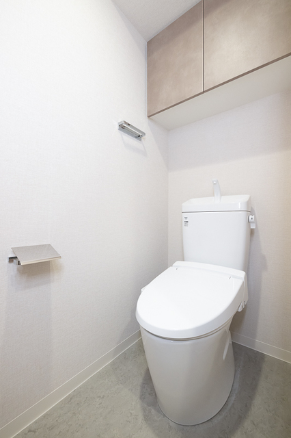 トイレ　※写真は同タイプ住戸です。