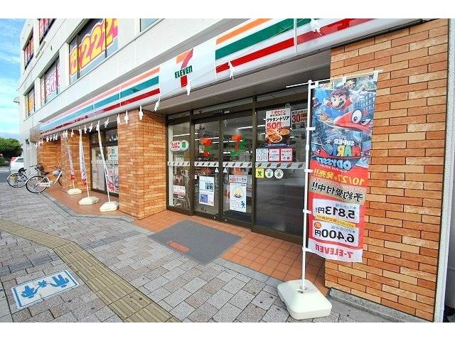 コンビニ　セブンイレブン広島大芝水門東店（コンビニ）まで554m
