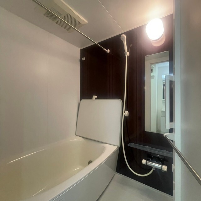 バス・シャワールーム　別部屋写真（７０１）。現況優先。