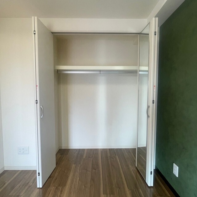 収納　別部屋写真（７０１）。現況優先。