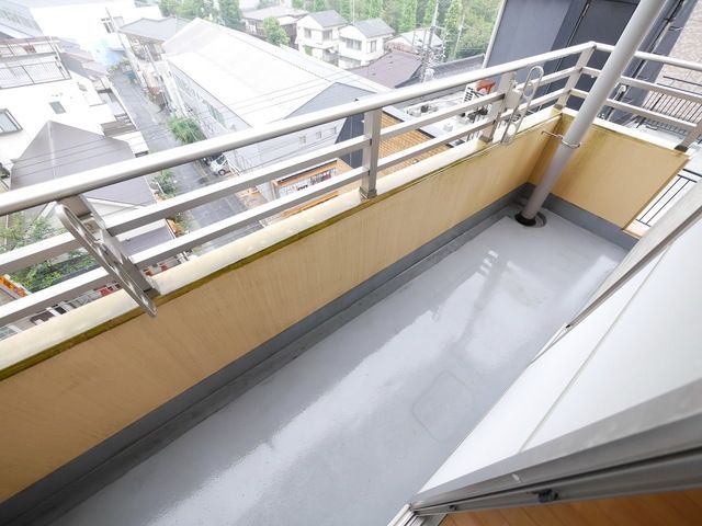 バルコニー　★お部屋探しはタウンハウジング稲田堤店まで★