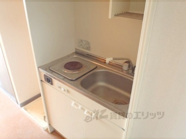 キッチン　コンパクトキッチン