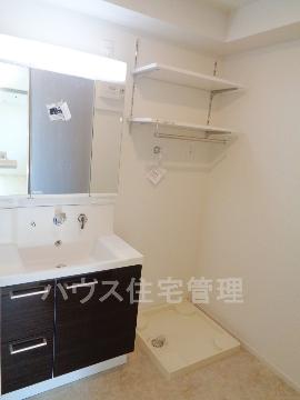 洗面設備　洗髪洗面化粧台