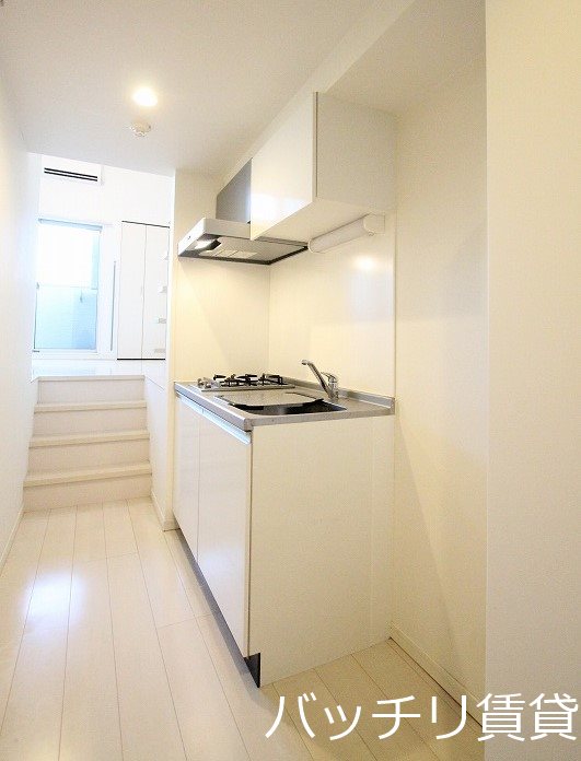 キッチン　同型タイプの為、現状を優先致します。