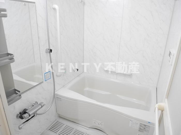 バス・シャワールーム　お風呂で日々の疲れを落としましょう