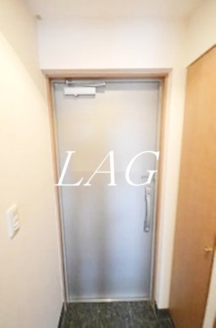 玄関　玄関です。