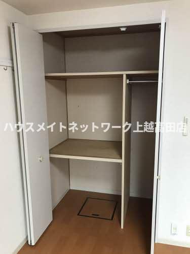 収納　クローゼット