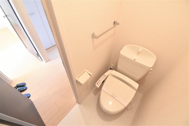 トイレ　ヴェラハイツＭ