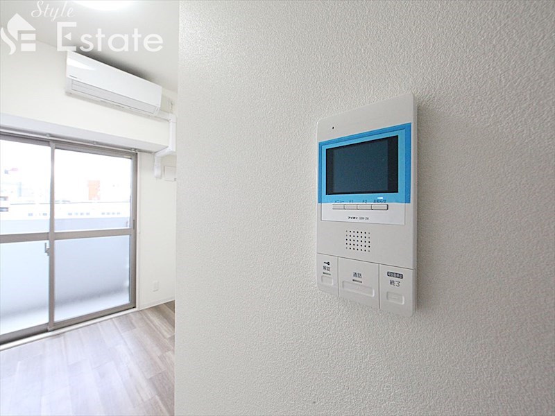 セキュリティ　モニター付きインターホン