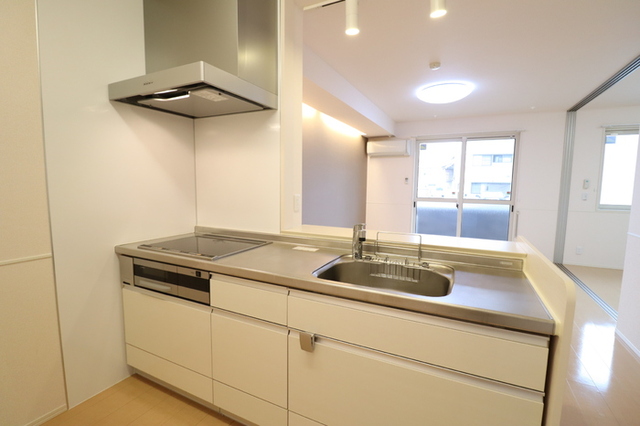 キッチン　システムキッチン