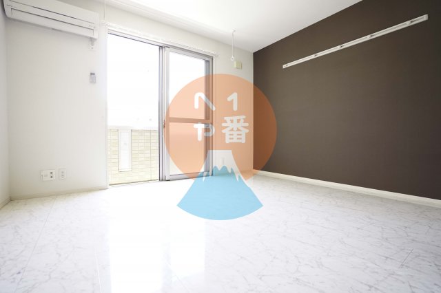 居室・リビング　リビングです　※参考写真