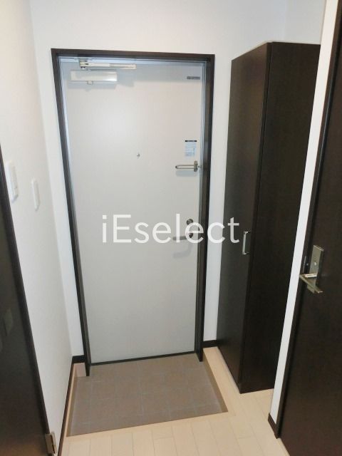 玄関　シューズＢＯＸ付いてます。