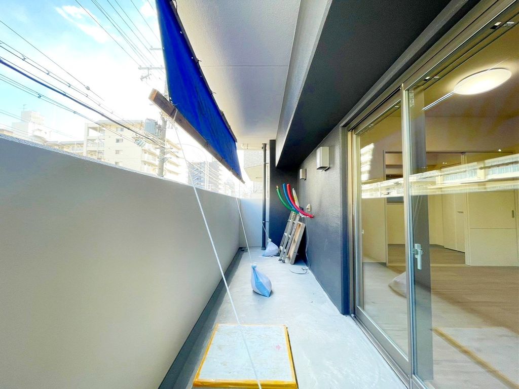 バルコニー　バルコニー