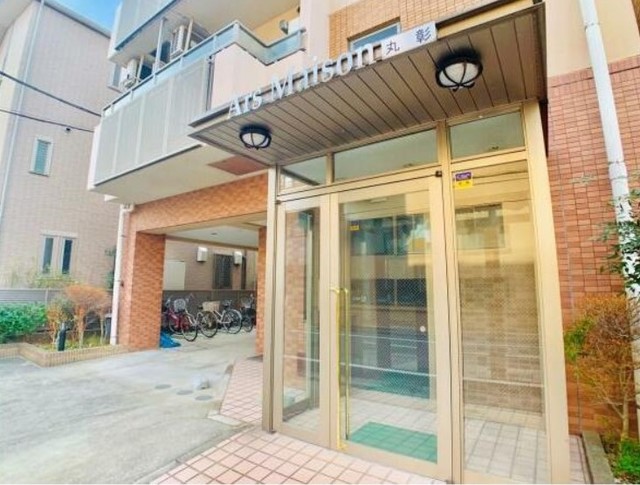 エントランス　エントランス