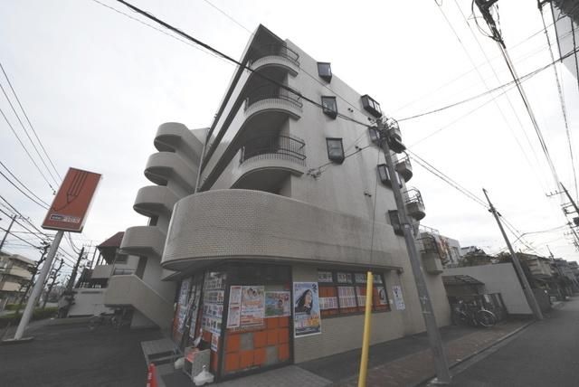 建物外観　★明るい外観★