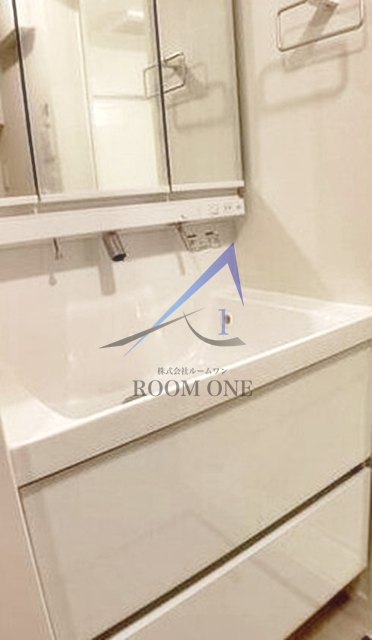 洗面設備　洗面台です。