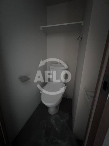 トイレ　プレサンス深江橋ラヴィゲート　トイレ