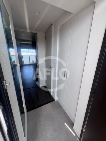 玄関　プレサンス深江橋ラヴィゲート　玄関