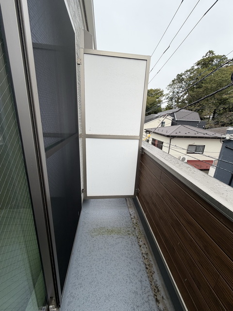 バルコニー　～今日は朝からお洗濯～