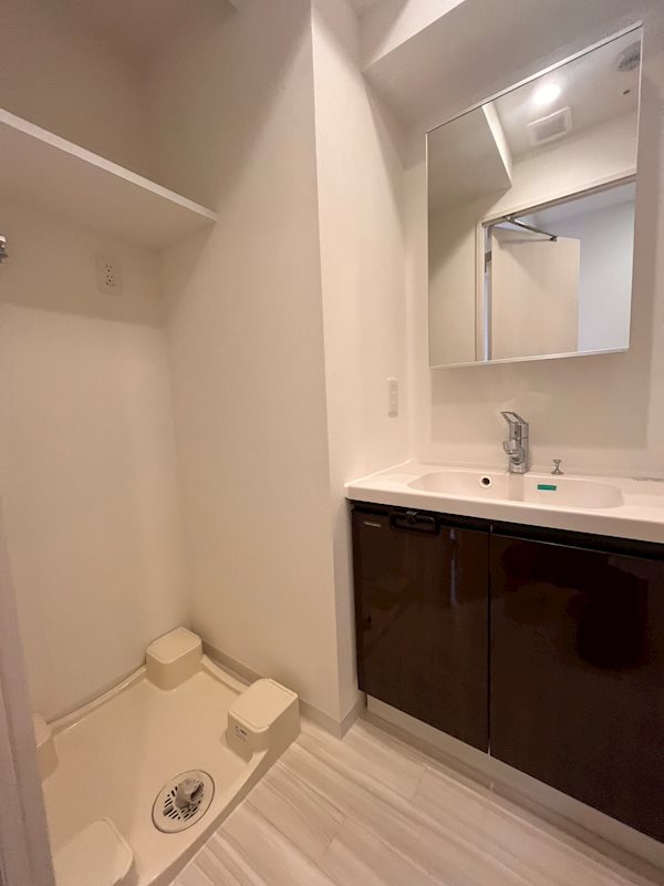 洗面設備　竣工前の画像になります