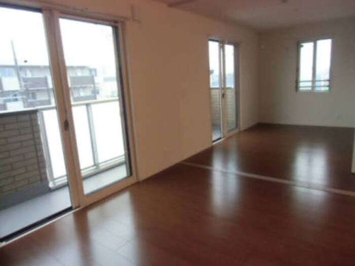 居室・リビング　リビング