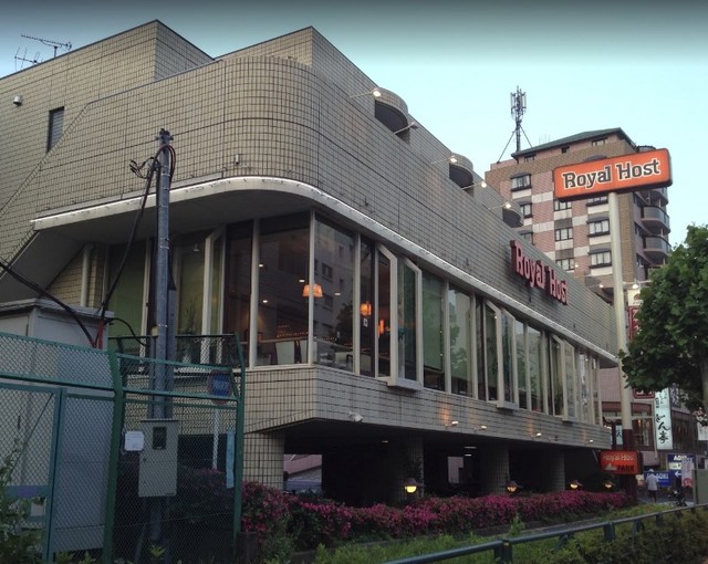 その他　ロイヤルホスト３２０ｍ