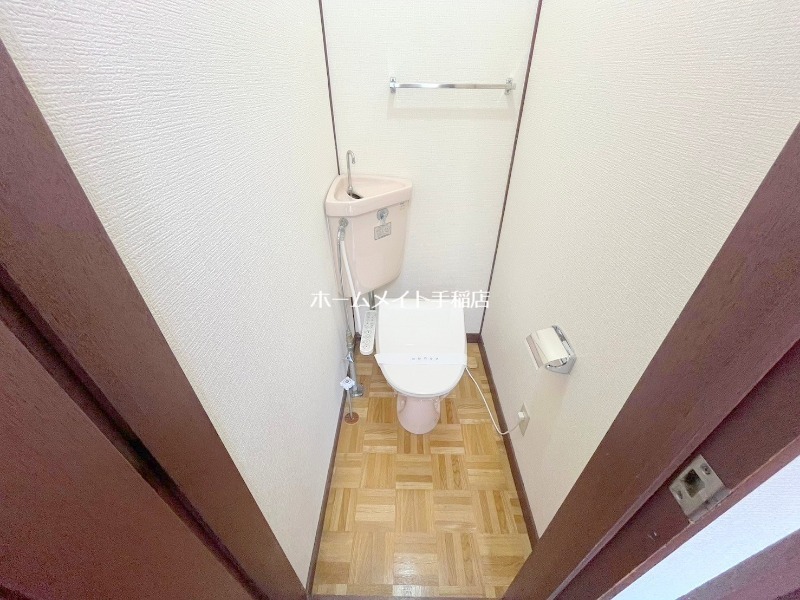 トイレ　ウォシュレット付き♪