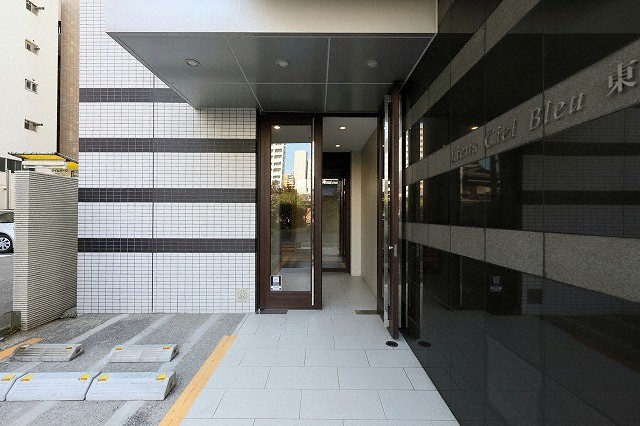 エントランス　エントランス