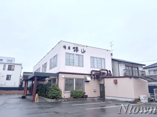 飲食店　椿山（飲食店）まで317m