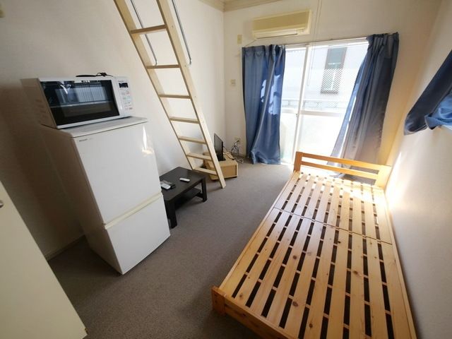 居室・リビング　※家具・家電は設置されていません