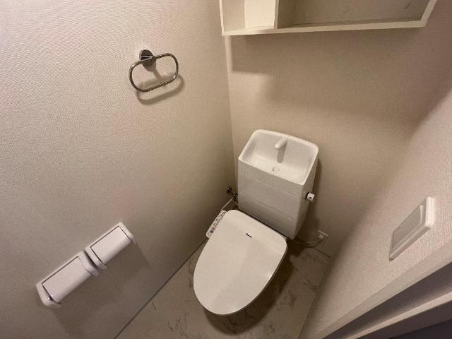 トイレ　シャワー付トイレ