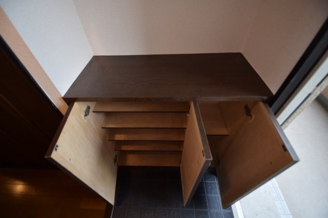 収納　下駄箱