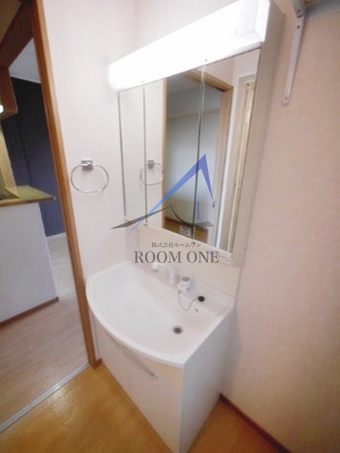 洗面設備　洗面台です。