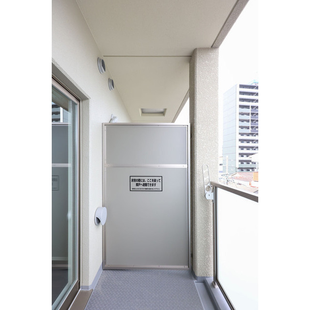 バルコニー　バルコニーがあります