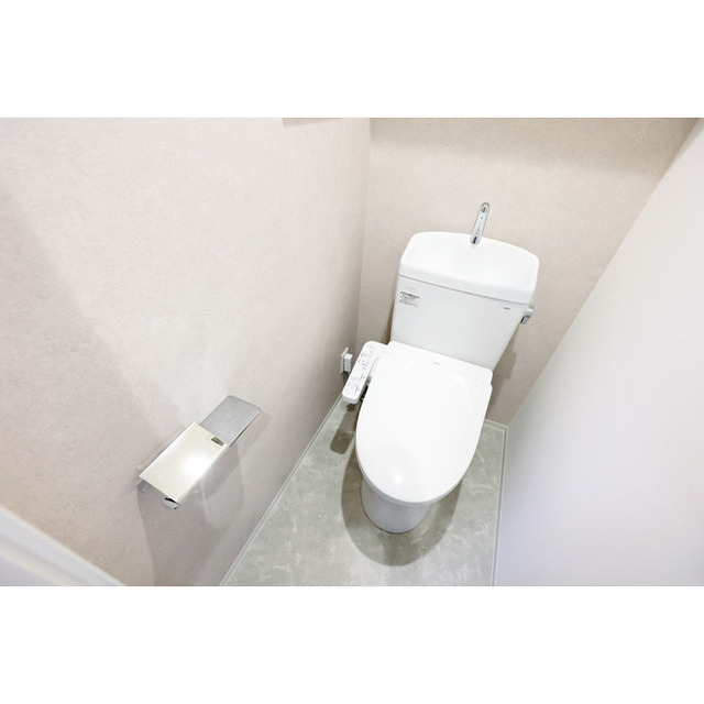 トイレ　落ち着いたトイレです