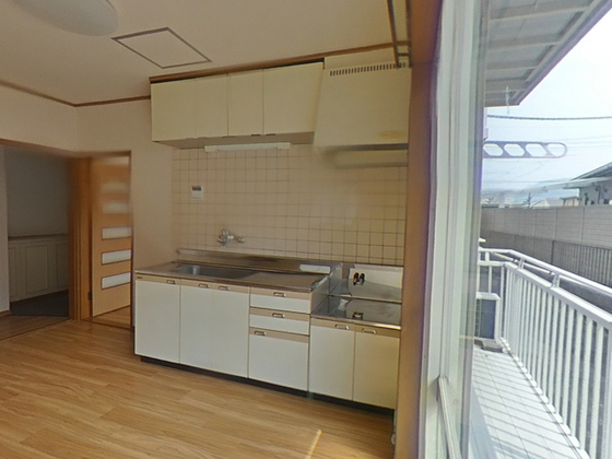 キッチン　※別部屋の写真です