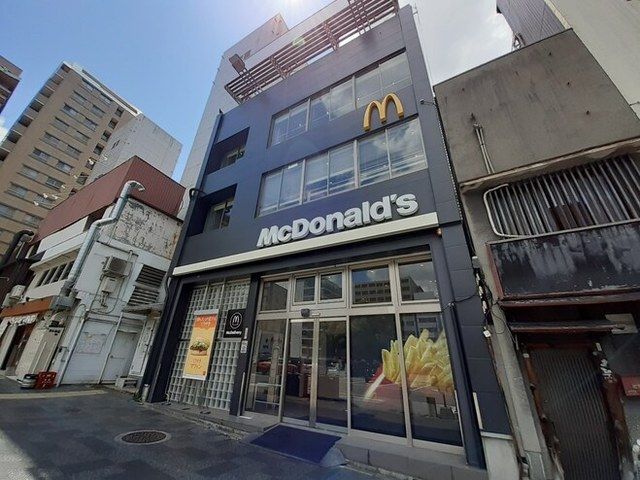 飲食店　マクドナルド 四条大宮店（飲食店）まで540m