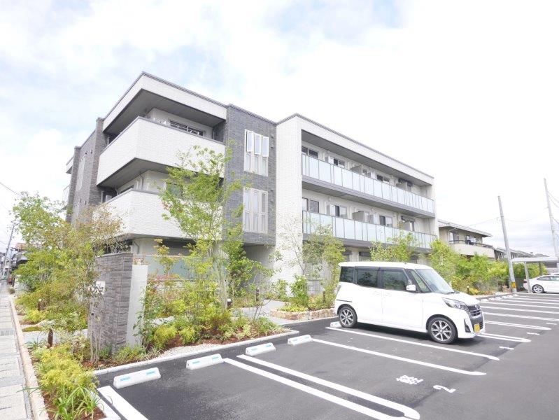 建物外観　Nスタイルホームにお任せ下さい。
