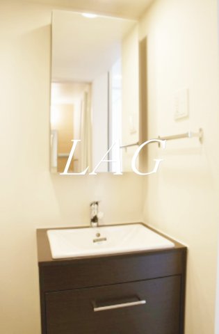 洗面設備　洗面台です。