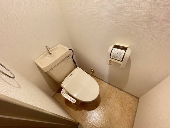 トイレ　※別部屋の写真です