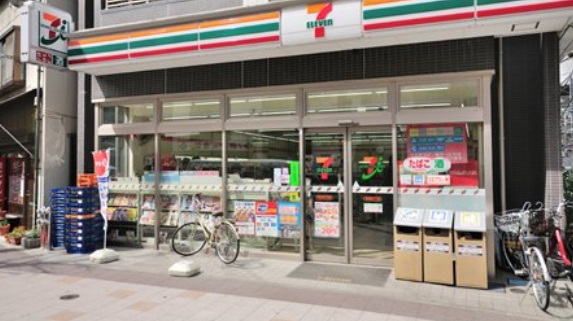 コンビニ　セブンイレブン 中央区新川2丁目店（コンビニ）まで219m
